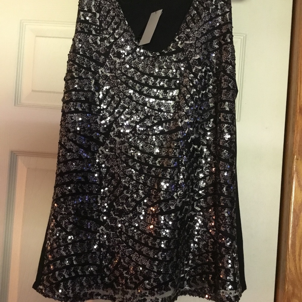 Sleeveless blouse
